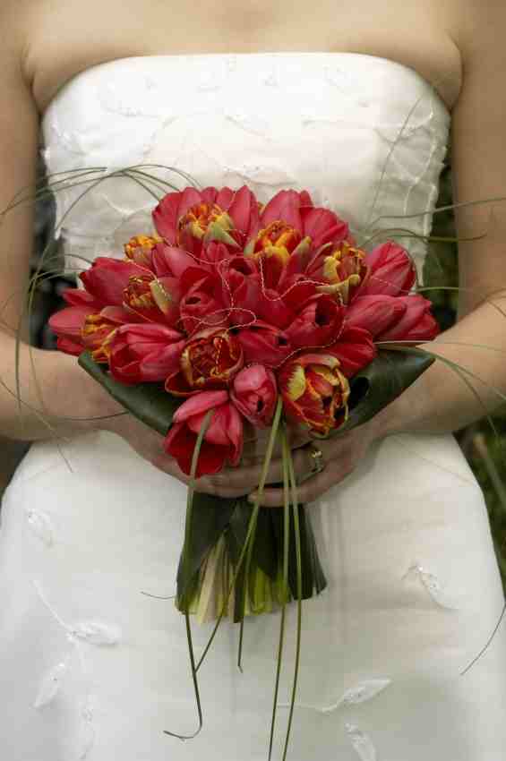Red Wedding Bouquet 4 red004 Price Rp 127000